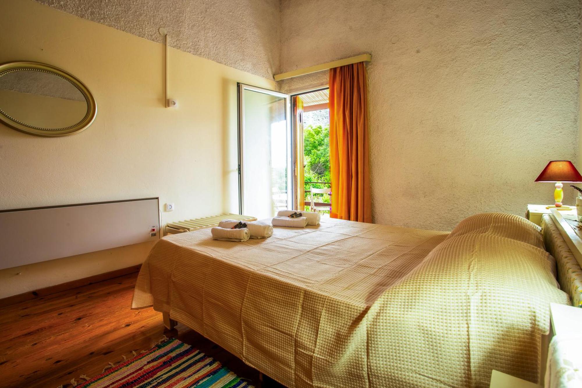 Kamera House - 10 Min To Seitan Limania Beach Khordhakion ภายนอก รูปภาพ